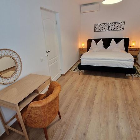 Maximus Apartments シギショアラ エクステリア 写真