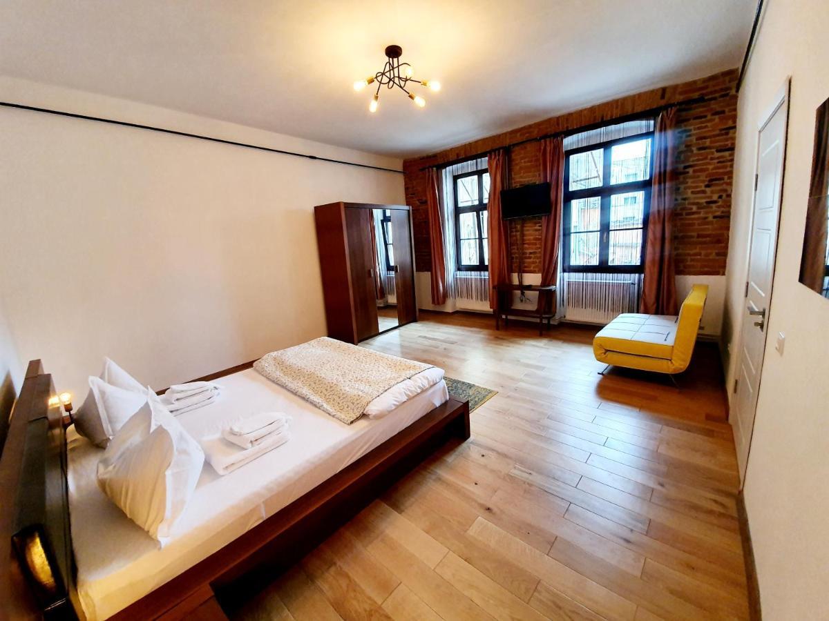 Maximus Apartments シギショアラ エクステリア 写真