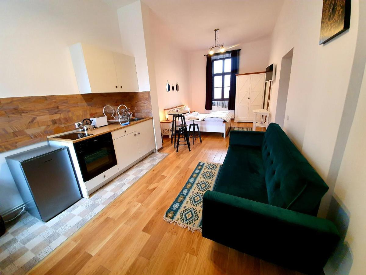 Maximus Apartments シギショアラ エクステリア 写真
