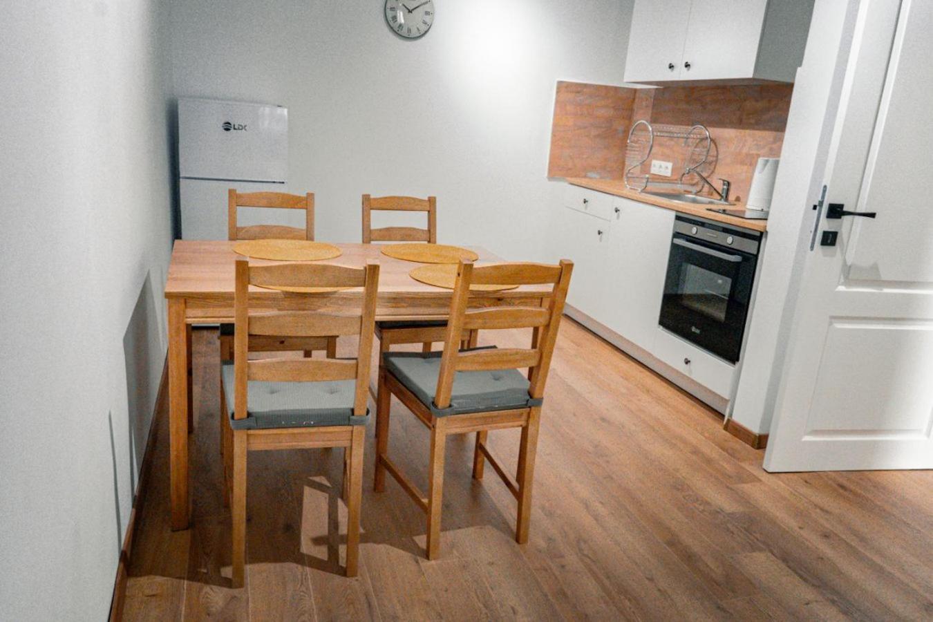 Maximus Apartments シギショアラ エクステリア 写真
